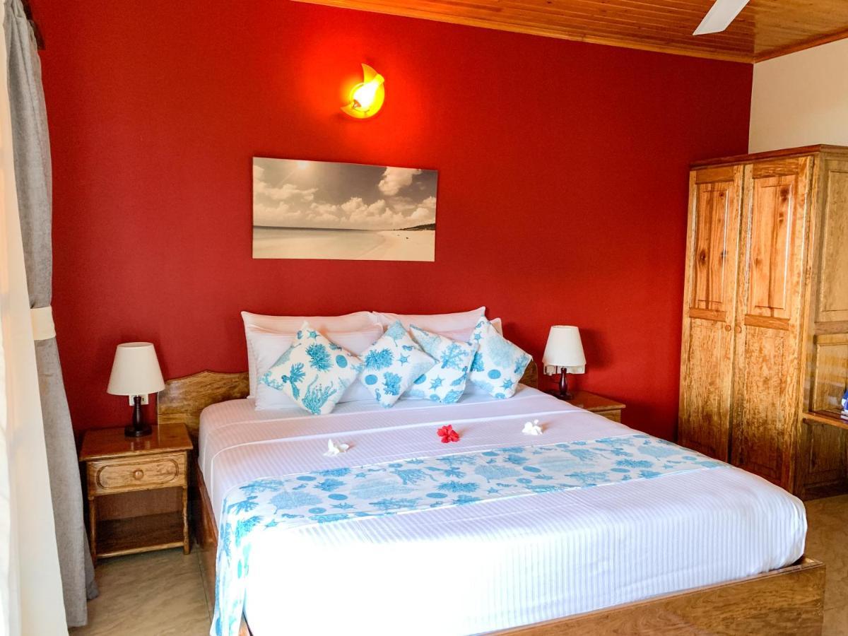 Exotic Guest House Anse Volbert Village 외부 사진