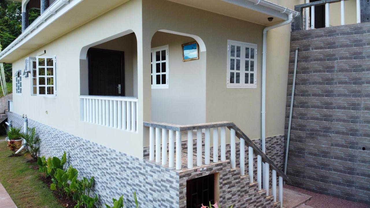 Exotic Guest House Anse Volbert Village 외부 사진