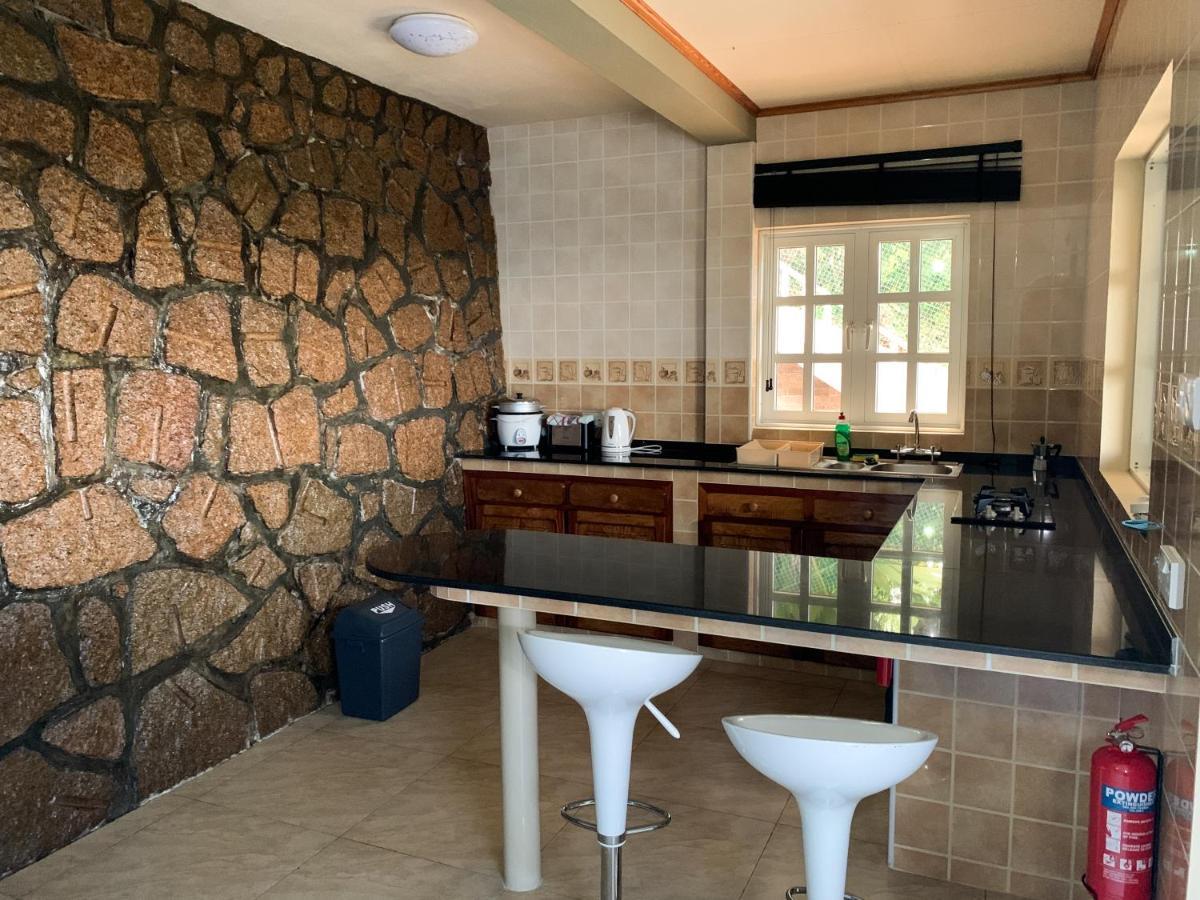 Exotic Guest House Anse Volbert Village 외부 사진