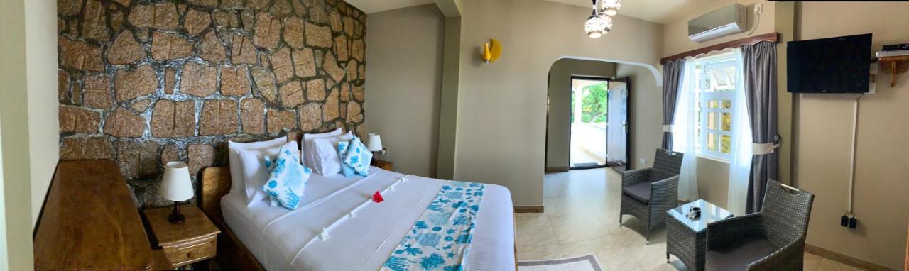 Exotic Guest House Anse Volbert Village 외부 사진