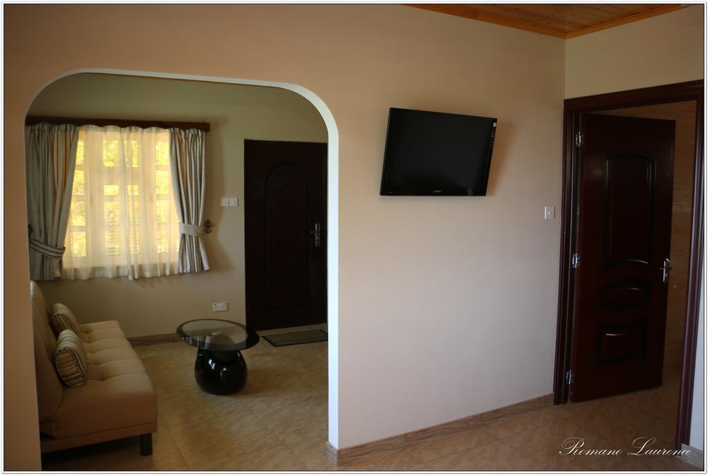 Exotic Guest House Anse Volbert Village 객실 사진